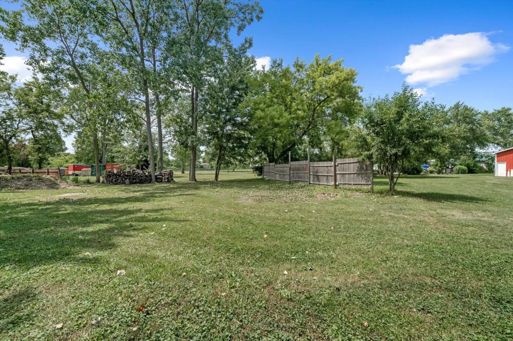 28079 Goddard Road Romulus, MI 48174