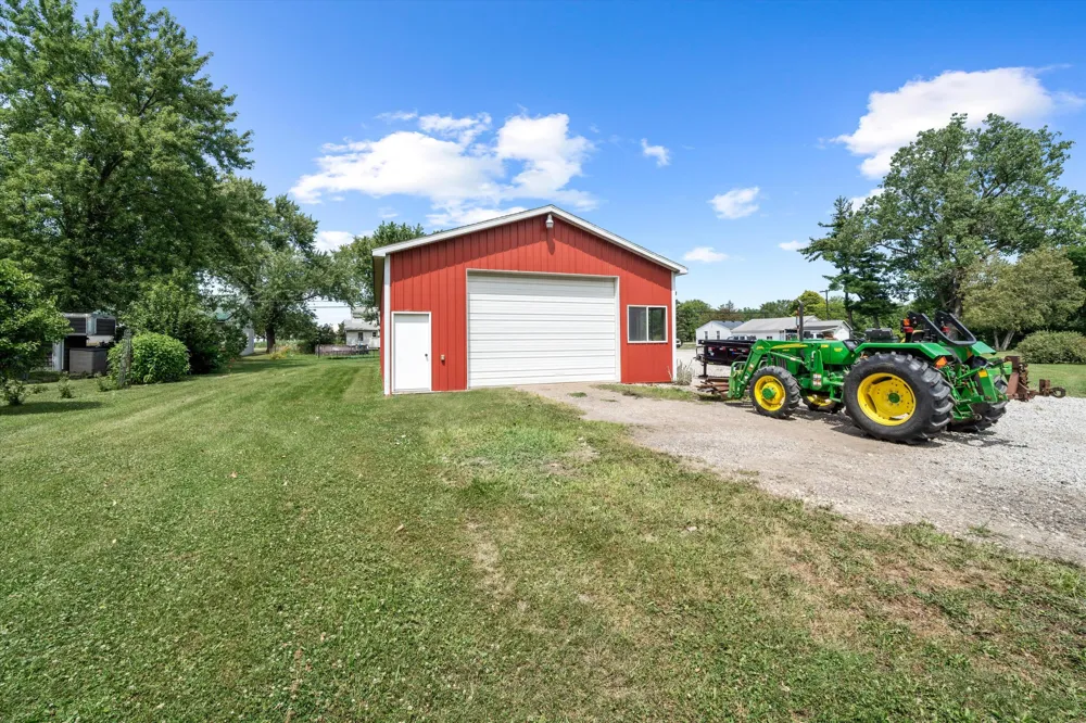 28079 Goddard Road Romulus, MI 48174