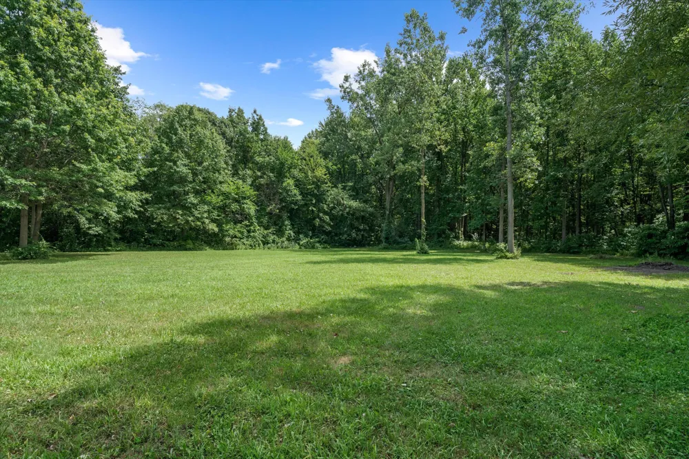 28079 Goddard Road Romulus, MI 48174