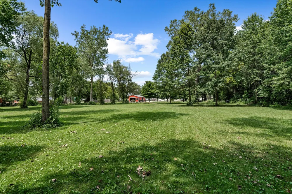 28079 Goddard Road Romulus, MI 48174