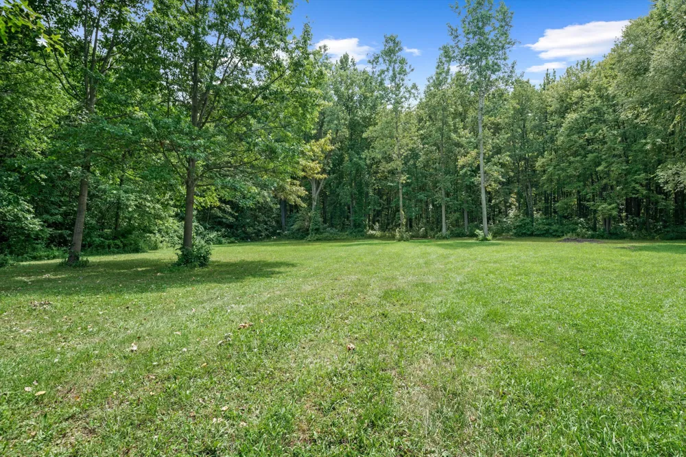 28079 Goddard Road Romulus, MI 48174