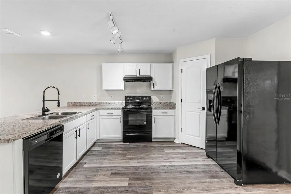 232 BEGONIA LANE Poinciana, FL 34759