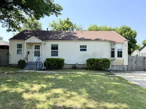 4308 E 4TH PL PLACE