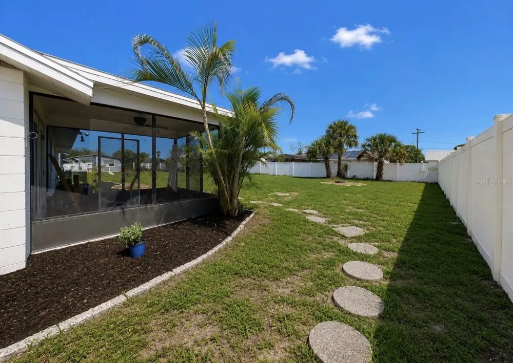 617 GOLF AND SEA BOULEVARD Apollo Beach, FL 33572