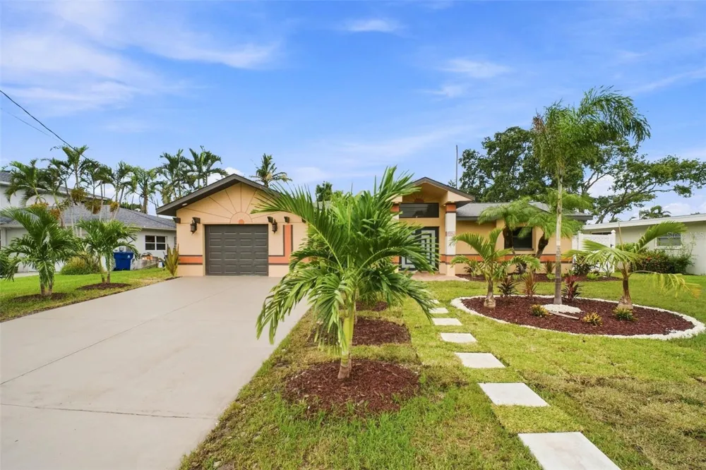 15918 REDINGTON DRIVE Redington Beach, FL 33708