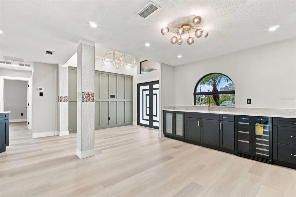 15918 REDINGTON DRIVE Redington Beach, FL 33708