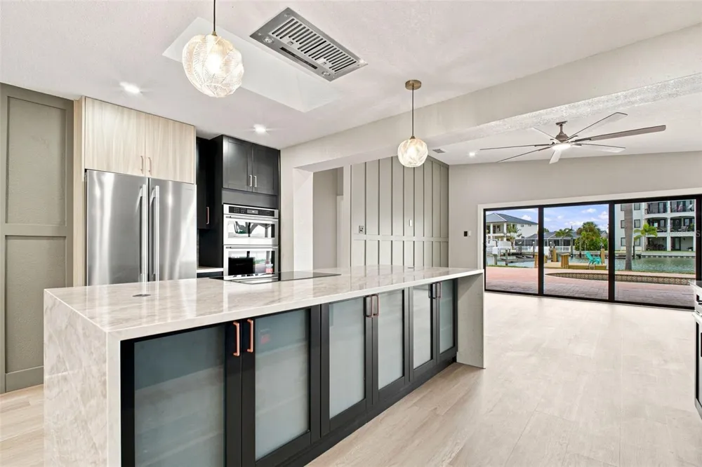 15918 REDINGTON DRIVE Redington Beach, FL 33708