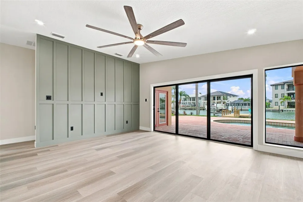 15918 REDINGTON DRIVE Redington Beach, FL 33708