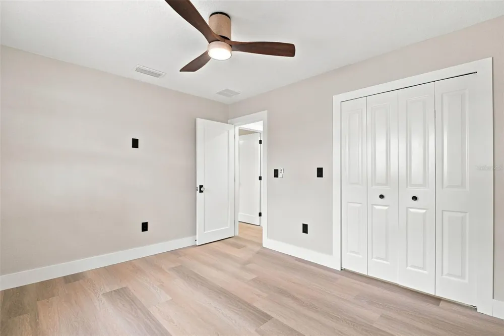 15918 REDINGTON DRIVE Redington Beach, FL 33708