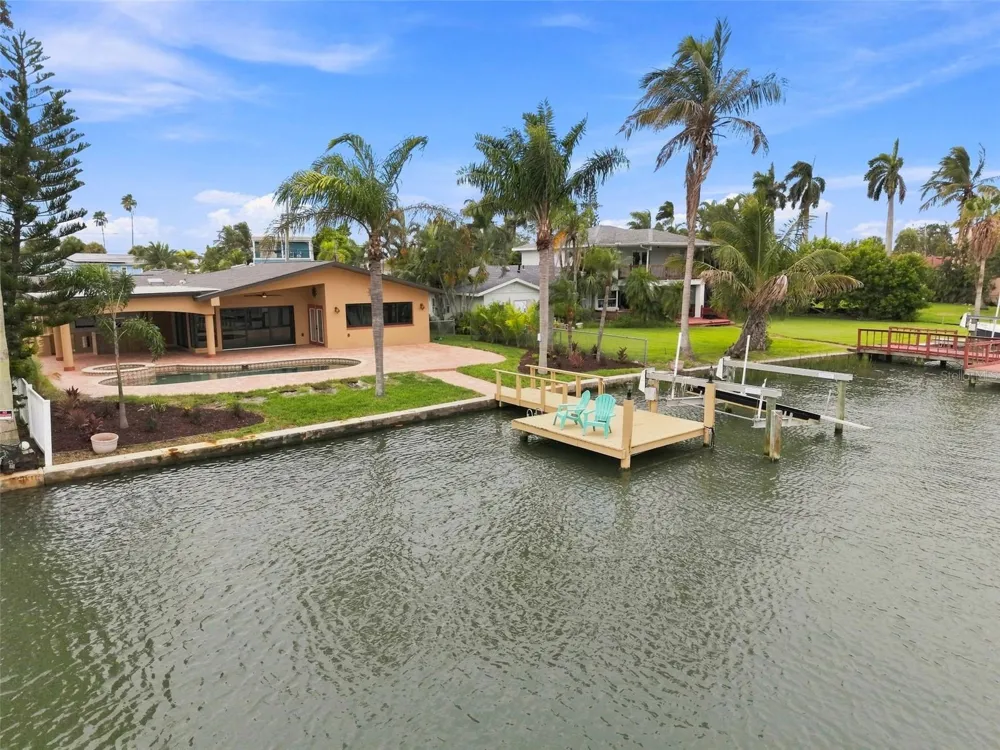 15918 REDINGTON DRIVE Redington Beach, FL 33708