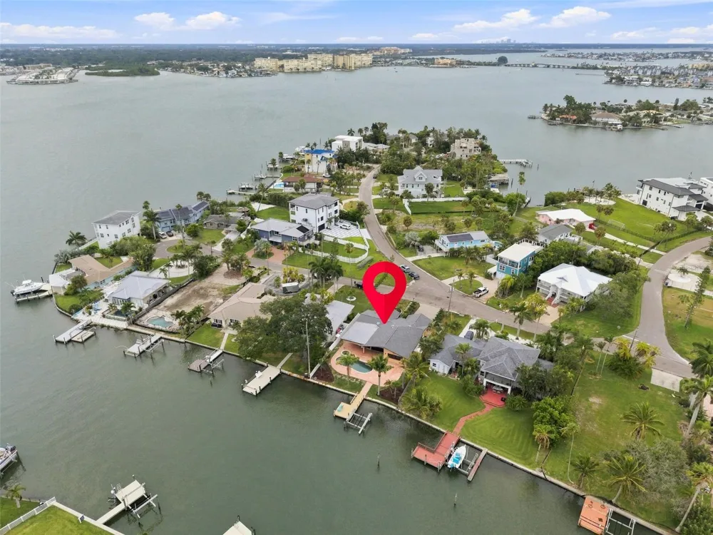 15918 REDINGTON DRIVE Redington Beach, FL 33708