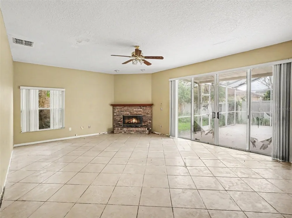 1268 FOXFORREST CIRCLE Apopka, FL 32712