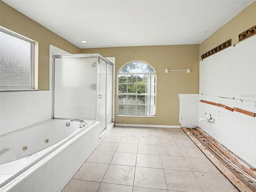 1268 FOXFORREST CIRCLE Apopka, FL 32712