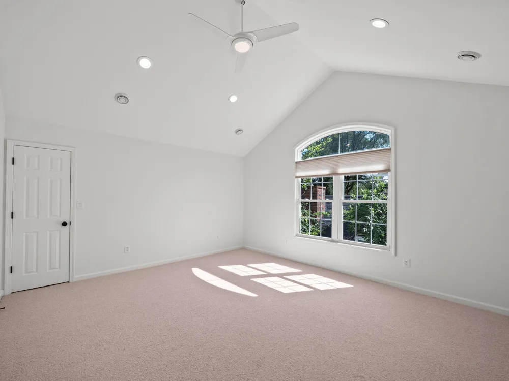 650 W Lincoln Street Birmingham, MI 48009