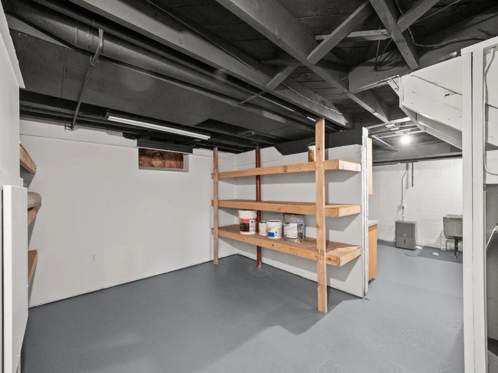 650 W Lincoln Street Birmingham, MI 48009