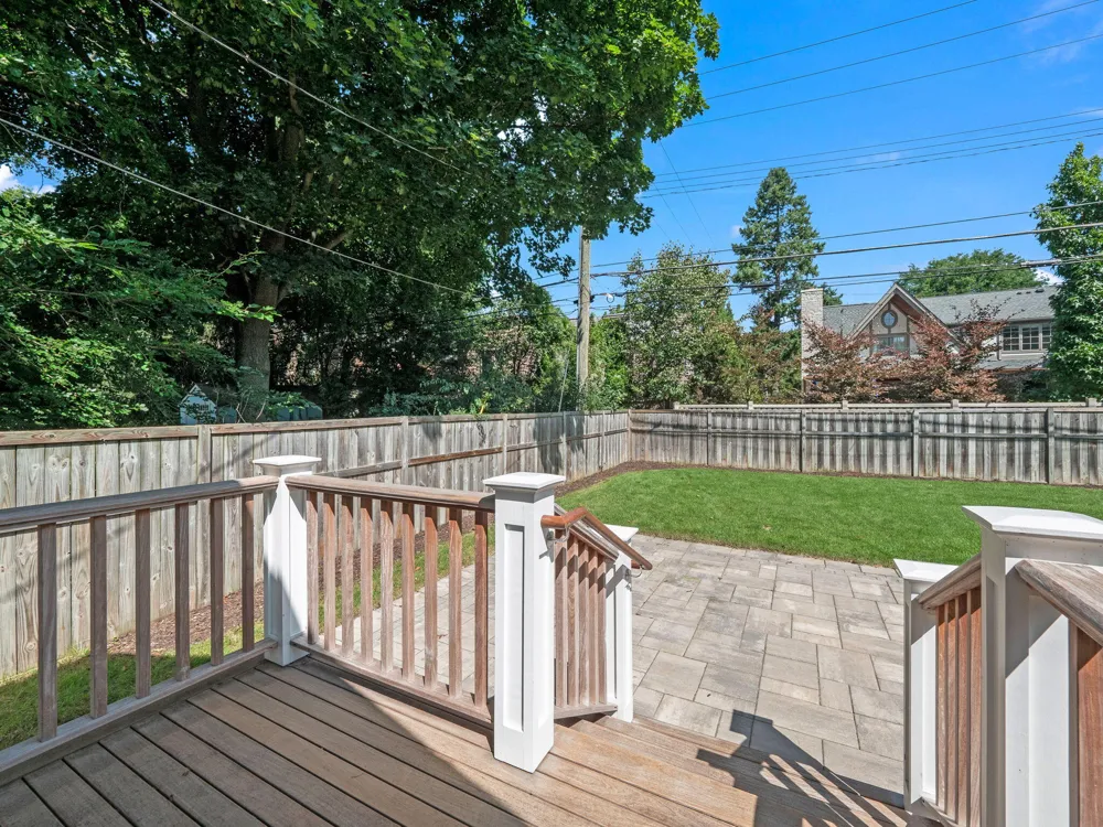 650 W Lincoln Street Birmingham, MI 48009