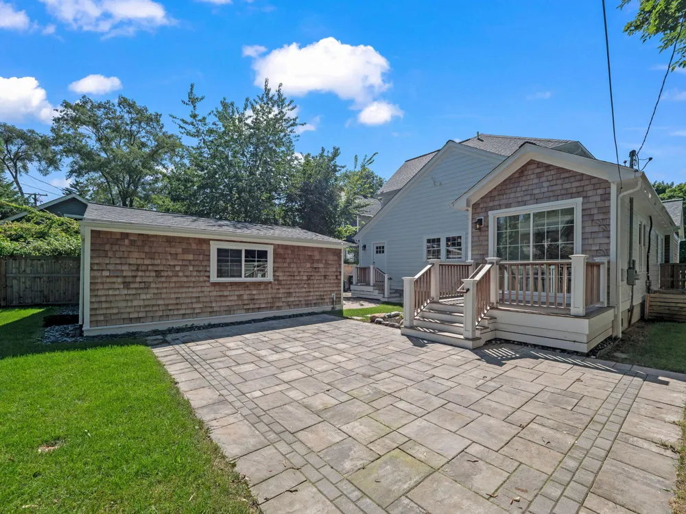 650 W Lincoln Street Birmingham, MI 48009