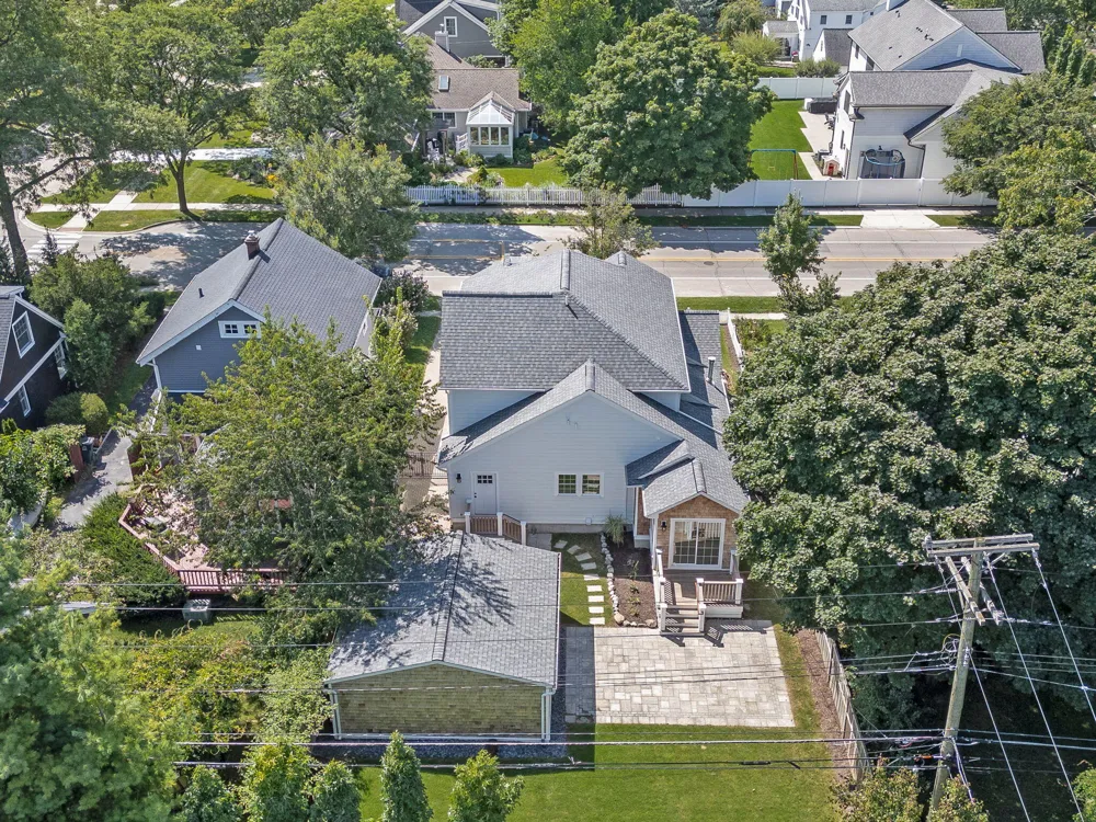 650 W Lincoln Street Birmingham, MI 48009