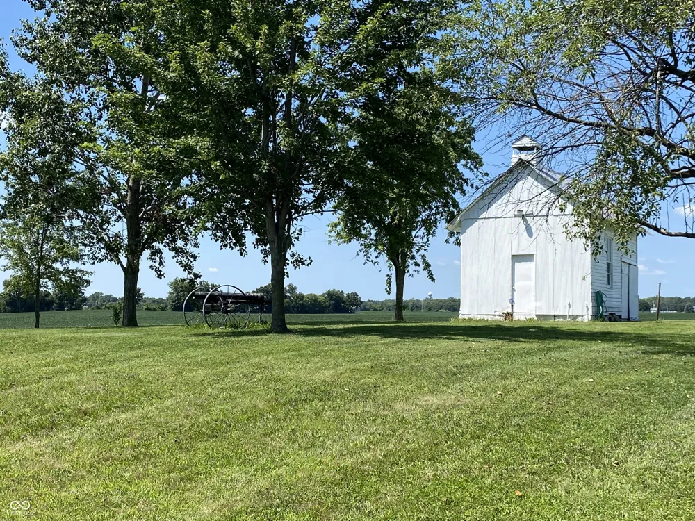 9510 E 235th Street Cicero, IN 46034