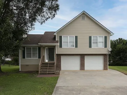 16 Huntcliff Drive