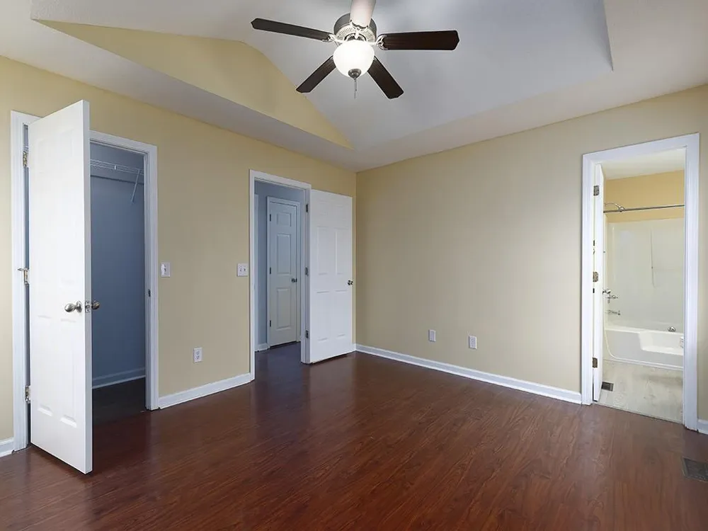 16 Huntcliff Drive Cartersville, GA 30121