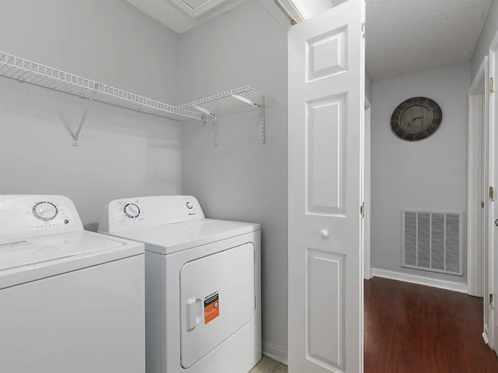16 Huntcliff Drive Cartersville, GA 30121