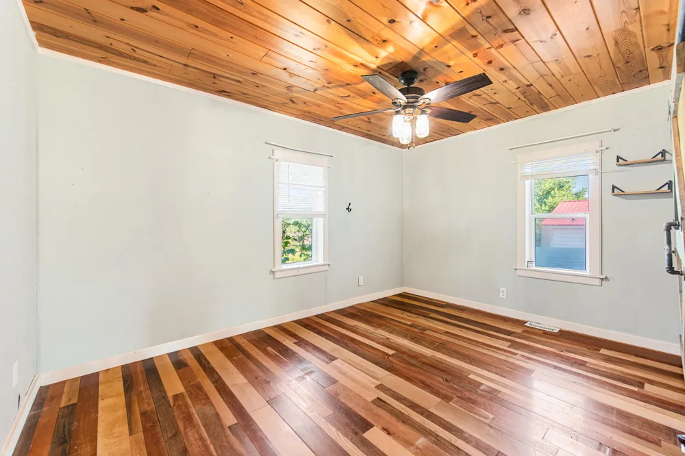 8757 Clare Avenue Harrison, MI 48625