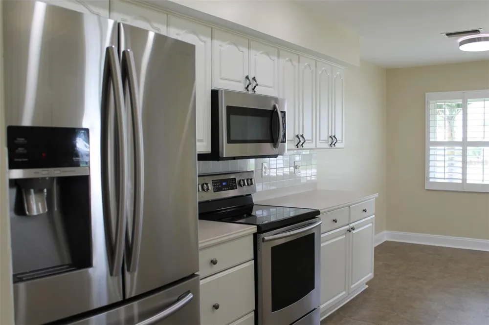 9045 40TH STREET Pinellas Park, FL 33782
