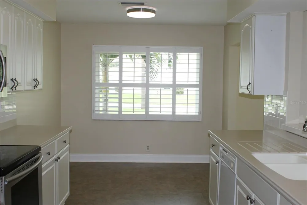 9045 40TH STREET Pinellas Park, FL 33782