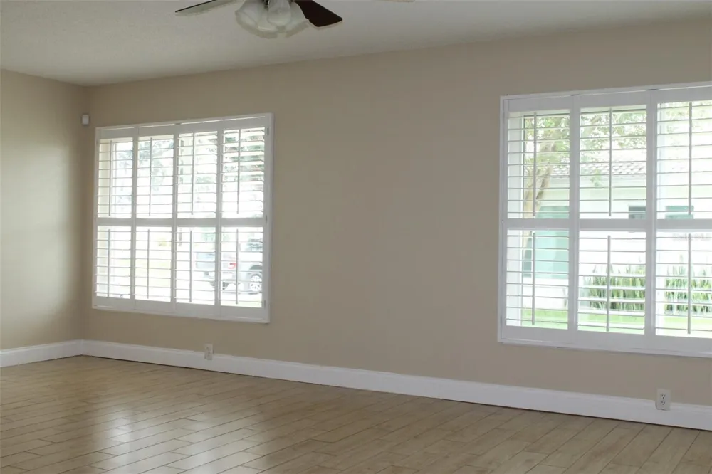 9045 40TH STREET Pinellas Park, FL 33782