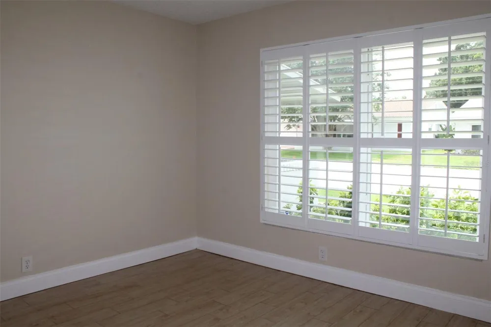 9045 40TH STREET Pinellas Park, FL 33782
