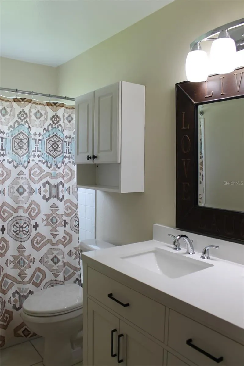 9045 40TH STREET Pinellas Park, FL 33782