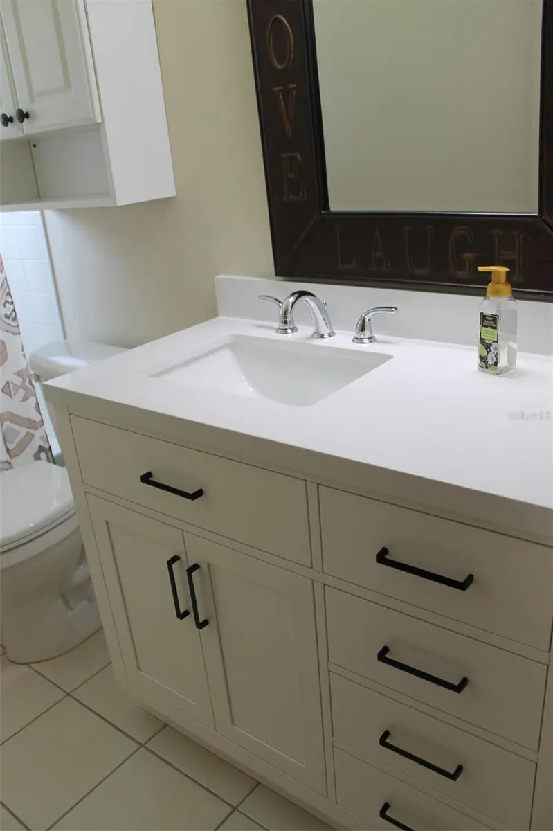 9045 40TH STREET Pinellas Park, FL 33782