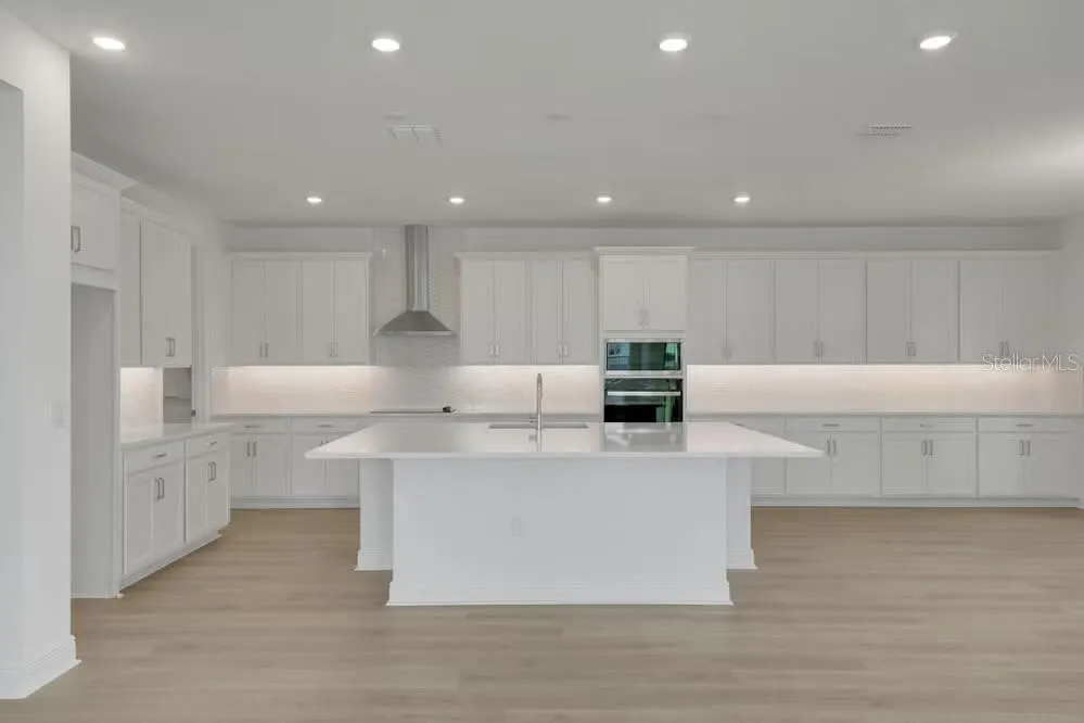 15075 TEA TREE DRIVE Winter Garden, FL 34787