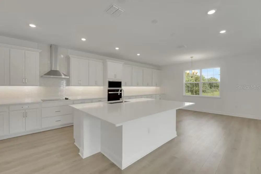 15075 TEA TREE DRIVE Winter Garden, FL 34787