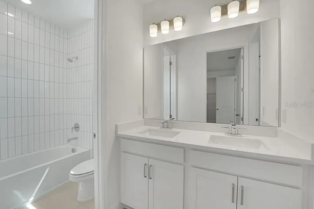 15075 TEA TREE DRIVE Winter Garden, FL 34787