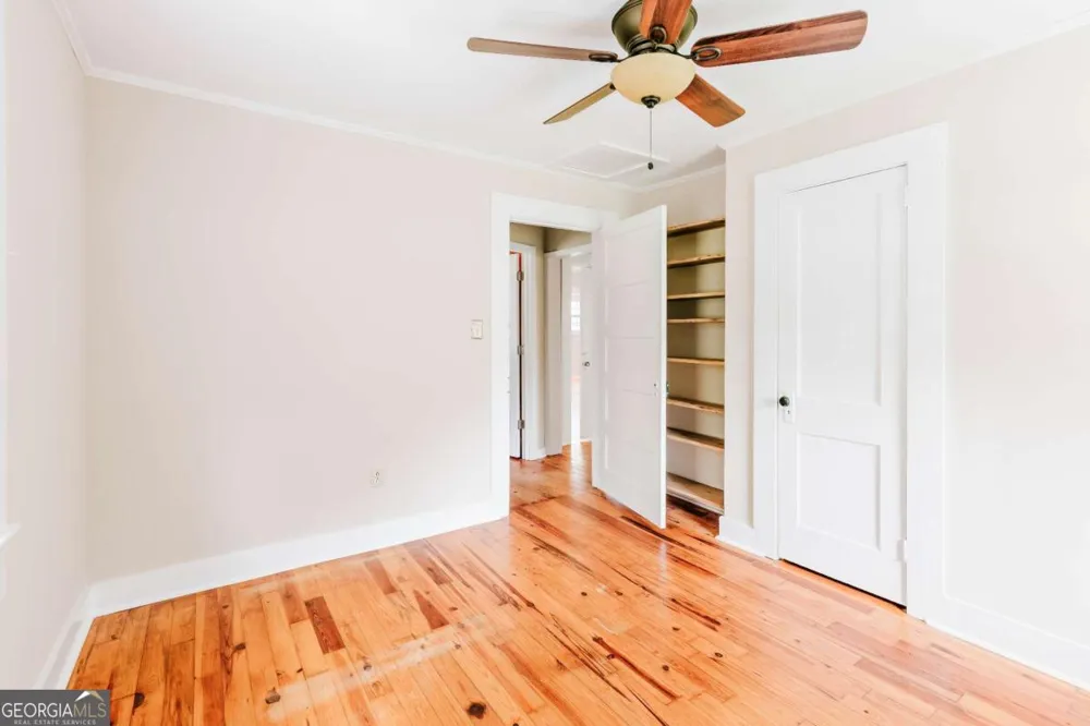 6 Burt RD Carlton, GA 30627