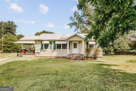 6 Burt RD