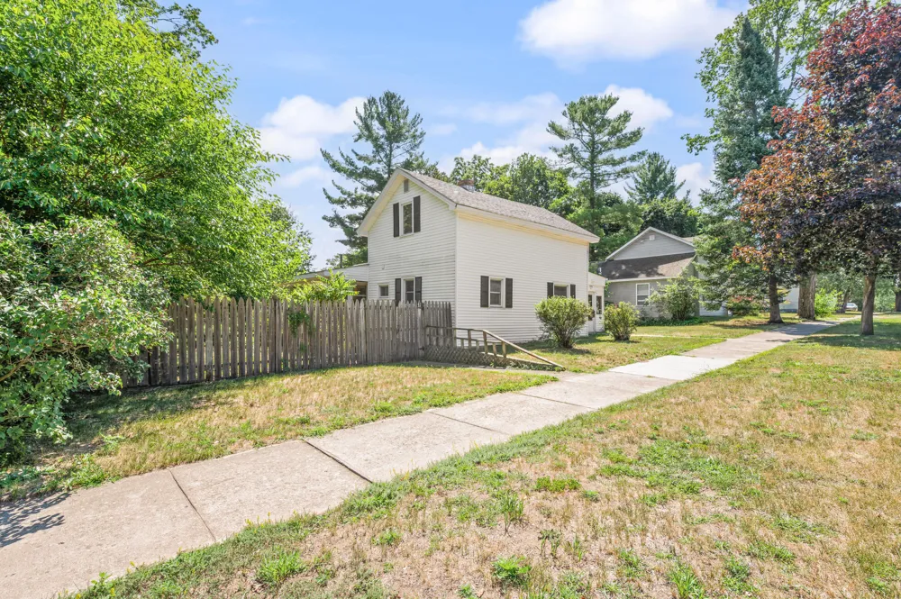 406 Marion Avenue Big Rapids City, MI 49307