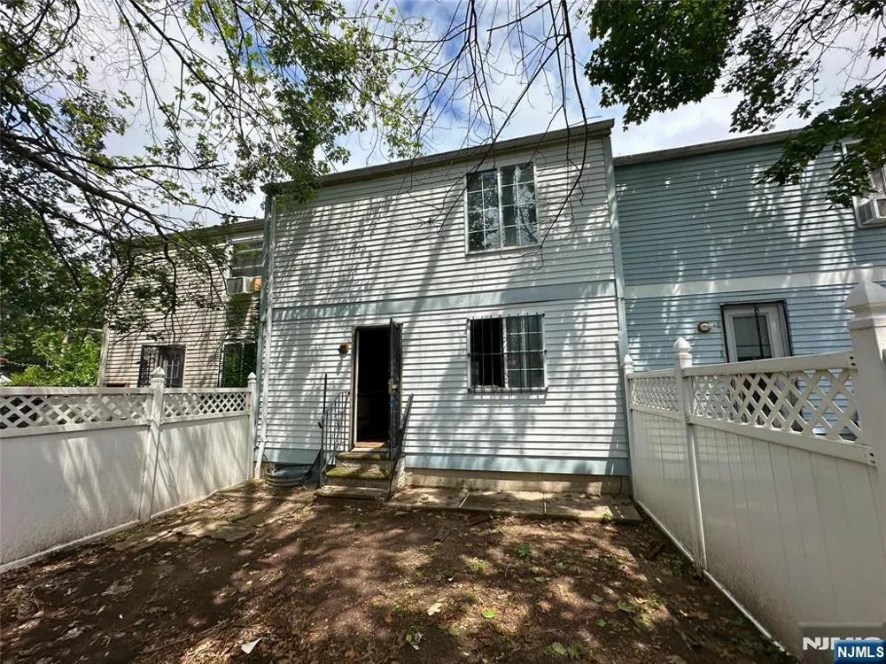 110-112 Pearl Street Paterson, NJ 07501