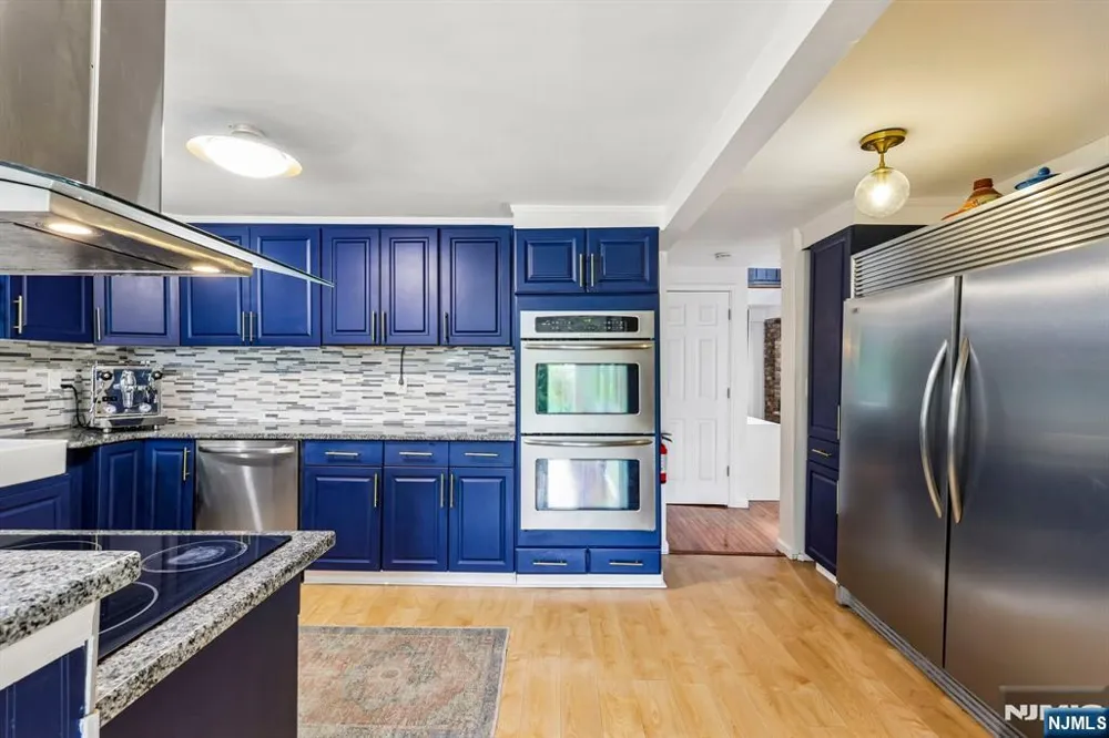 15 Musconetcong Avenue Hopatcong, NJ 07843
