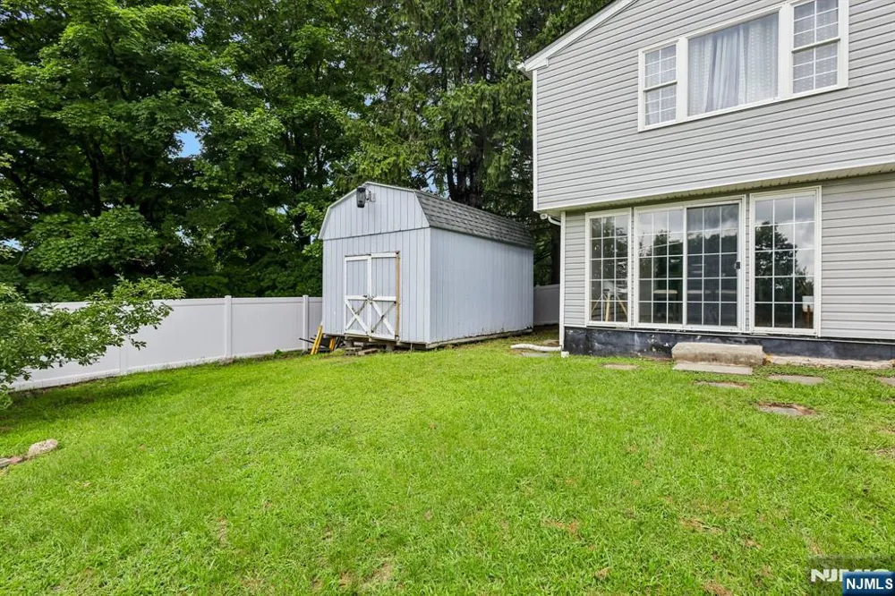 15 Musconetcong Avenue Hopatcong, NJ 07843