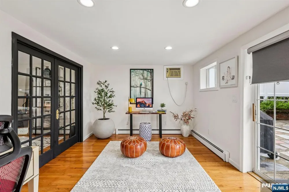 15 Musconetcong Avenue Hopatcong, NJ 07843