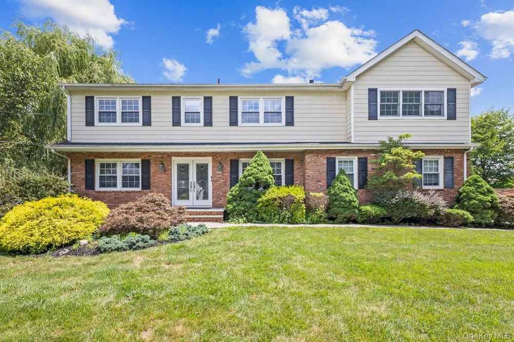 16 Yale Drive New City, NY 10956