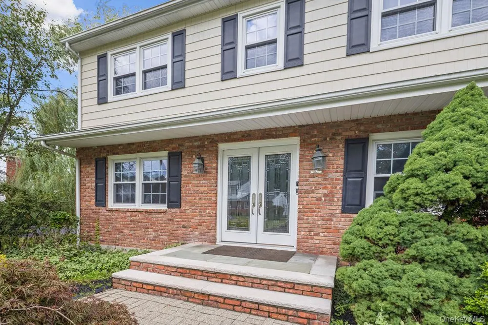 16 Yale Drive New City, NY 10956