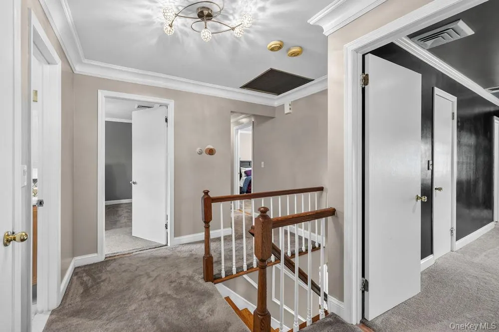 16 Yale Drive New City, NY 10956