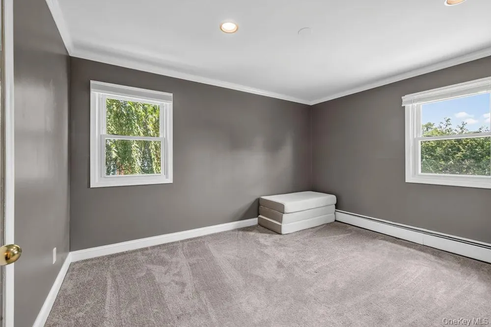 16 Yale Drive New City, NY 10956