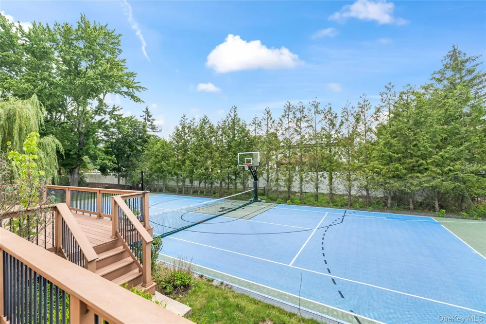 16 Yale Drive New City, NY 10956