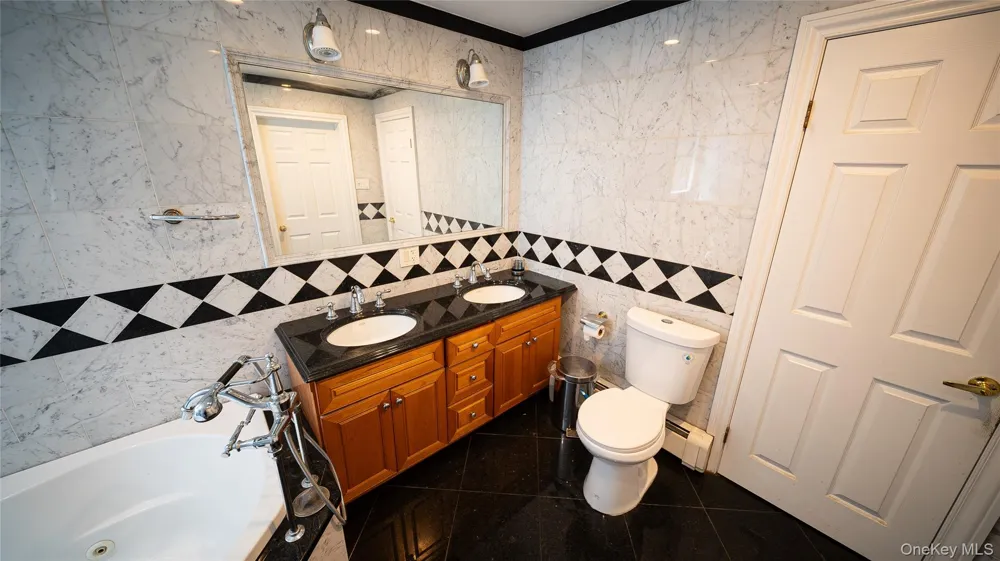 681 Stowe Avenue Baldwin, NY 11510