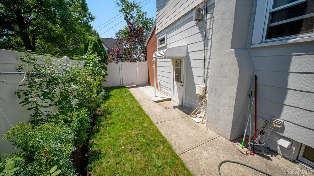 681 Stowe Avenue Baldwin, NY 11510